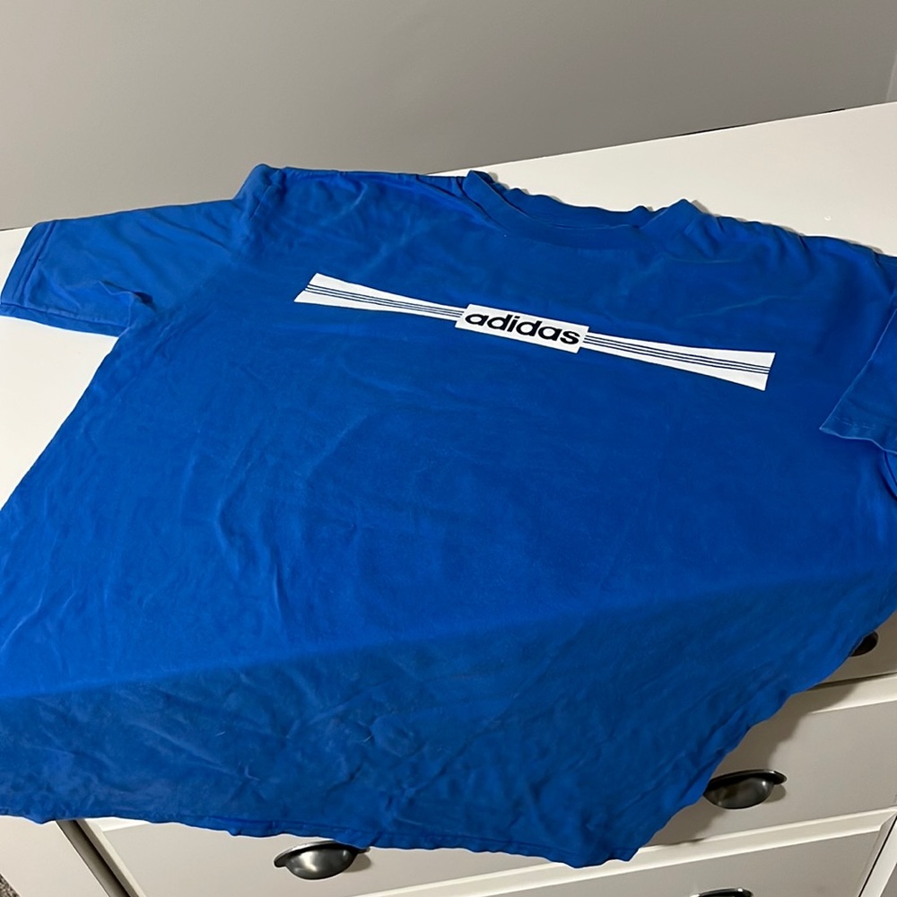 Adidas T-Shirt